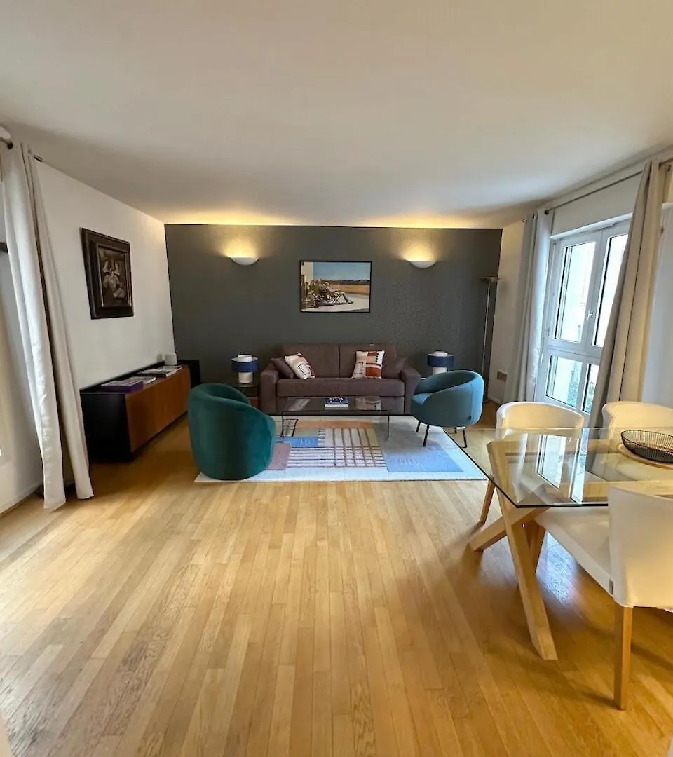 Grand Veneur Citycosy Apartment